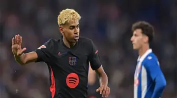 لامين يامال يُشعل حماس جماهير برشلونة ويستفز أنصار إسبانيول قبل مباراة الديربي